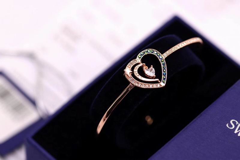 Swarovski Bracelet 03lyr27(1)
